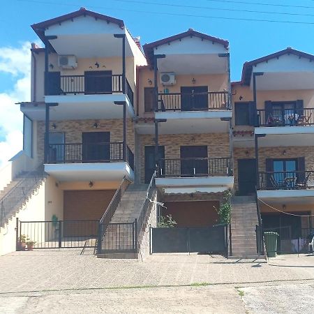 Μεζονετα Appartement Nea Roda Buitenkant foto