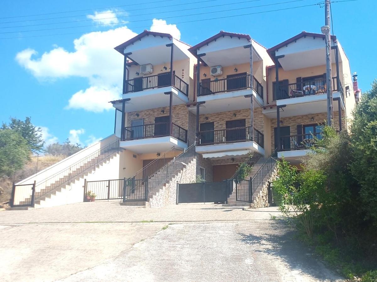 Μεζονετα Appartement Nea Roda Buitenkant foto