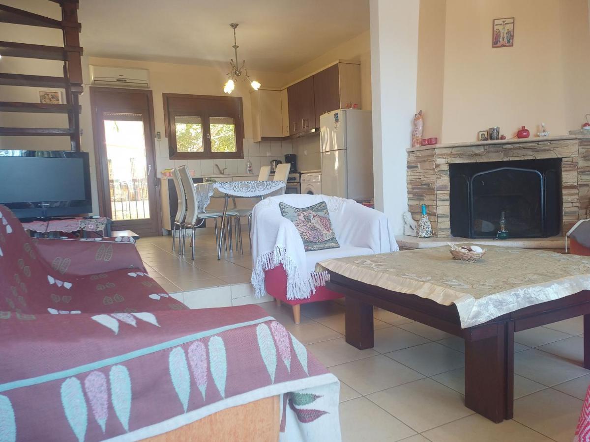 Μεζονετα Appartement Nea Roda Buitenkant foto