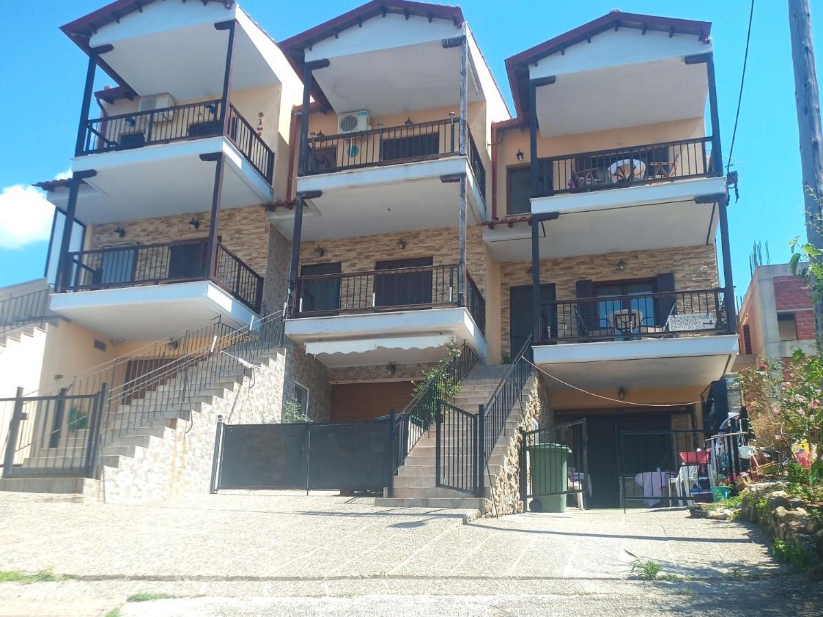Μεζονετα Appartement Nea Roda Buitenkant foto