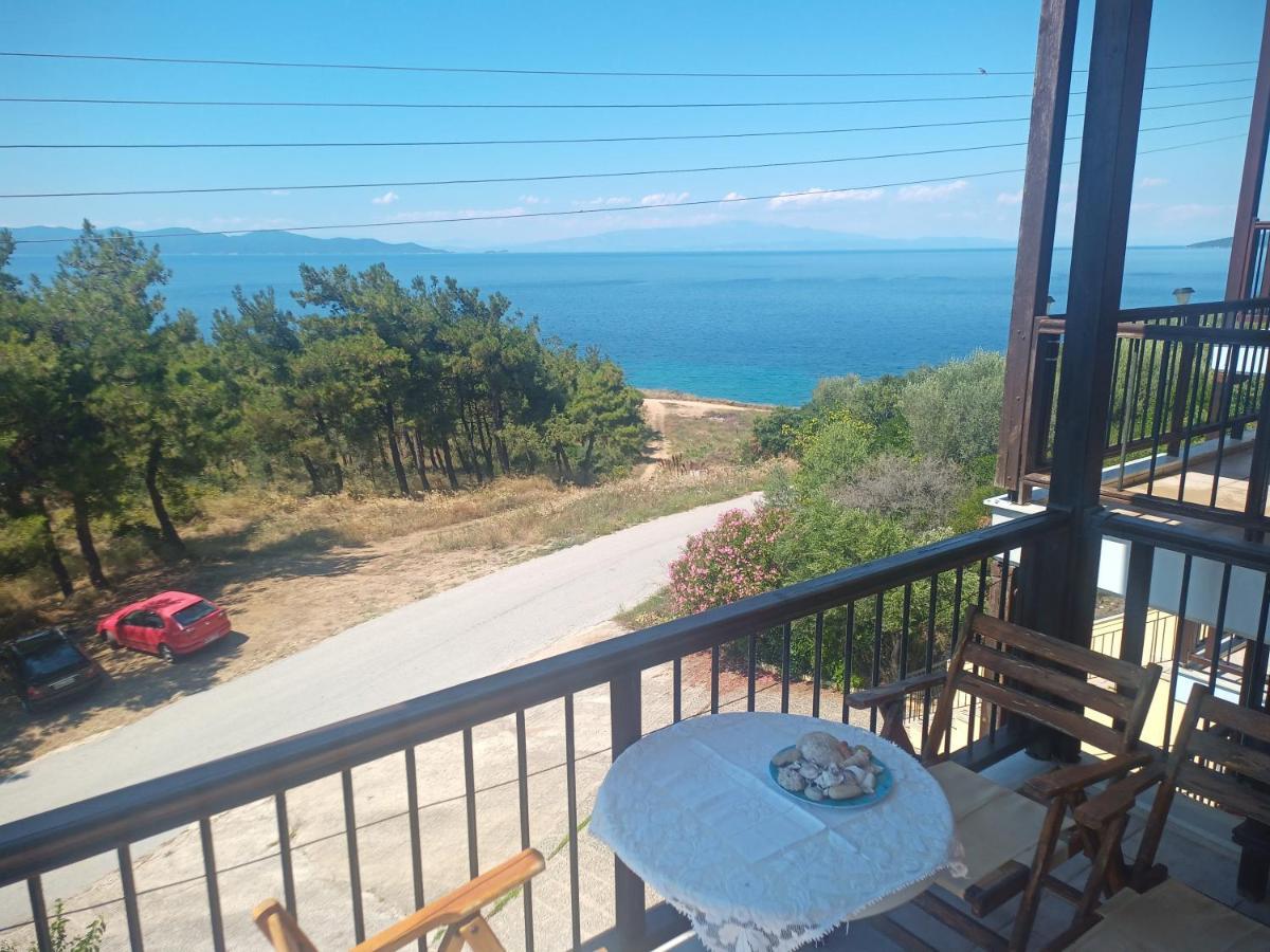 Μεζονετα Appartement Nea Roda Buitenkant foto