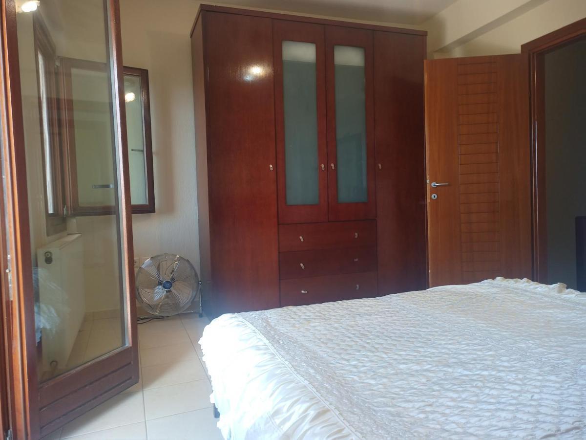 Μεζονετα Appartement Nea Roda Buitenkant foto