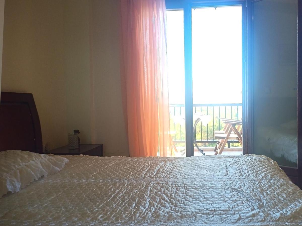 Μεζονετα Appartement Nea Roda Buitenkant foto