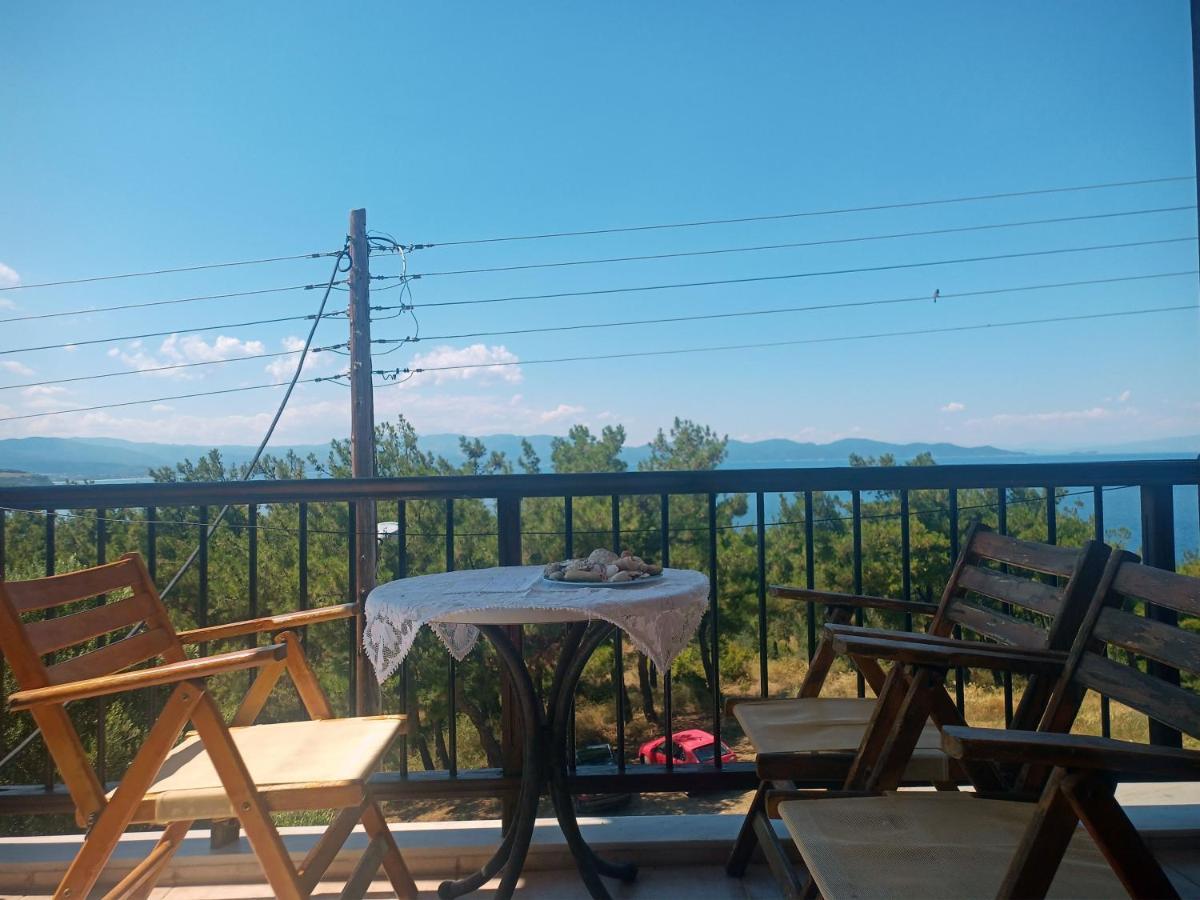 Μεζονετα Appartement Nea Roda Buitenkant foto