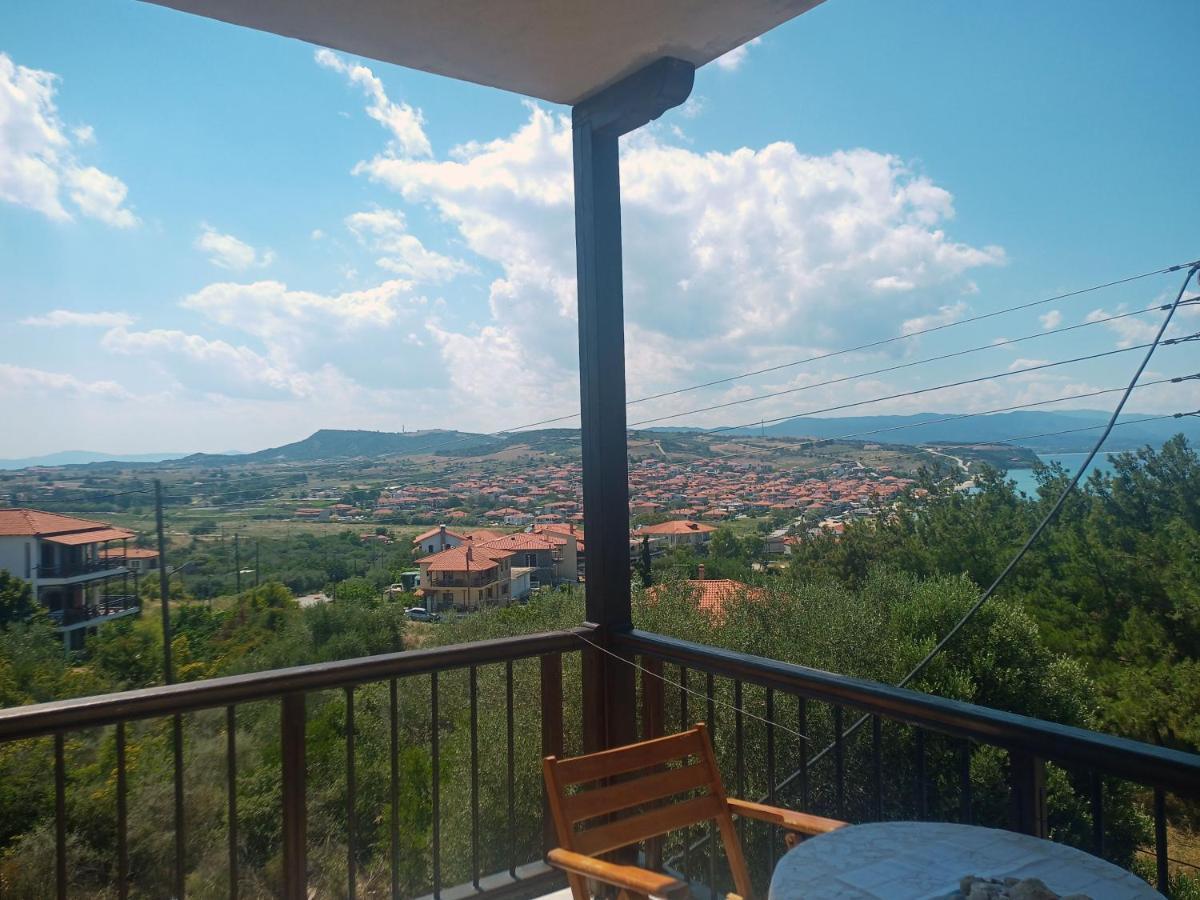 Μεζονετα Appartement Nea Roda Buitenkant foto