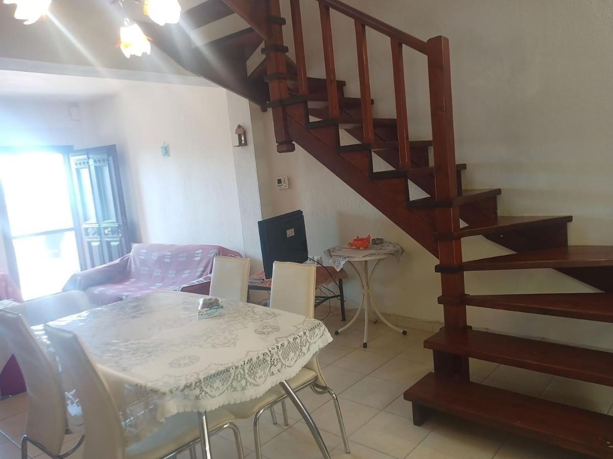 Μεζονετα Appartement Nea Roda Buitenkant foto