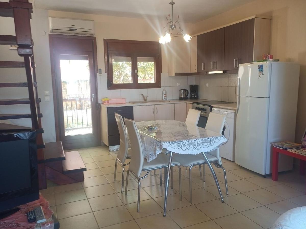 Μεζονετα Appartement Nea Roda Buitenkant foto